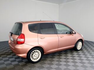 Honda Jazz Facelift 1.3 61kW
