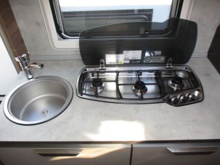 Knaus Sport 500 KD