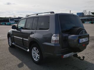 Mitsubishi Pajero 3.2 147kW