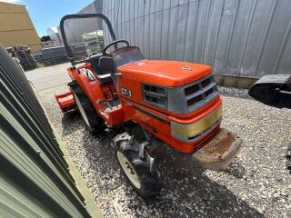 Kubota GT3 16кВ