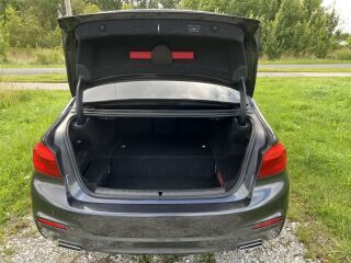BMW 530 M-pakett 2.0 185kW