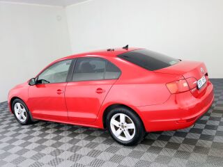 Volkswagen Jetta Comfortline ATM 1.6 TDI 77кВ