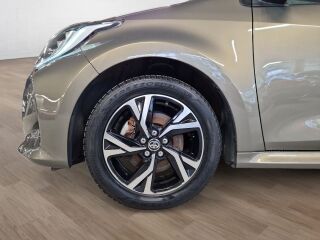 Toyota Yaris Active Plus 1.5 68кВ