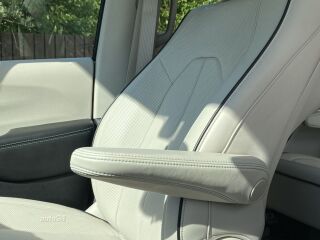 Chrysler Pacifica Platinum pistikhübriid 3.6 214kW