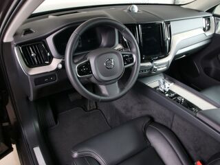 Volvo XC60 AWD ULTRA DARK LUXURY XENIUM FULL 2.0 T6 Long Range Plug-In-Hybrid 293kW