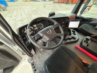 Mercedes-Benz Antos 1830 4x2 220kW