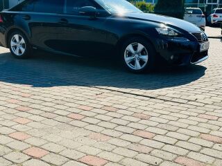 Lexus IS 300h