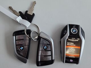 BMW 520 d xDrive M Pakett 2.0 140kW