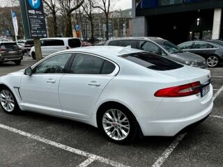 Jaguar XF 2.2 120kW