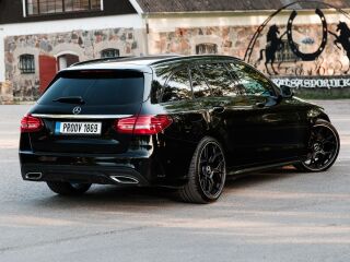 Mercedes-Benz C 220 Amg-Pakett 2.0 143kW