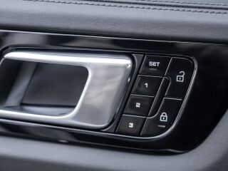 Porsche Cayenne 3.0 250кВ