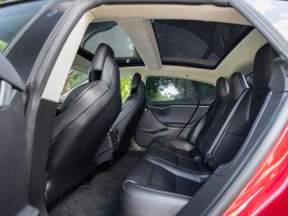 Tesla Model S Dual Motor 386kW 158kW