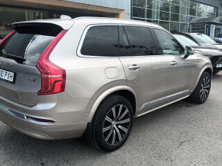 Volvo XC90 ULTIMATE Bright 2.0 173kW