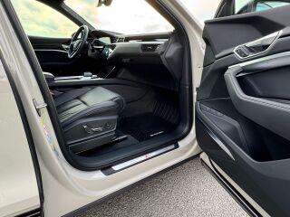 Audi e-tron S-line 55 158kW