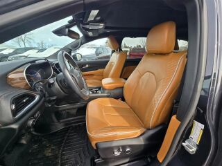 Chrysler Pacifica Pinnacle 3.6 V6 Pentastar 162kW