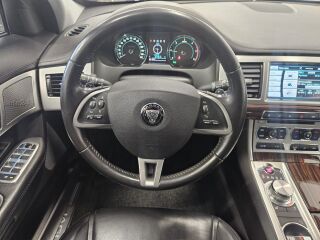 Jaguar XF 2.2 120kW