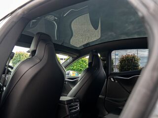 Tesla Model S 75D 158kW