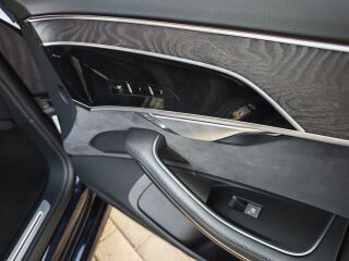 Audi A8 55 TFSI quattro 3.0 250kW