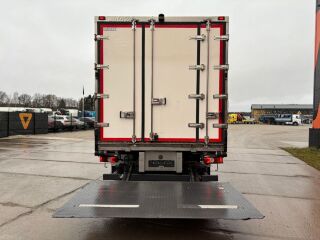 Mercedes-Benz Antos 1832 4x2 235kW