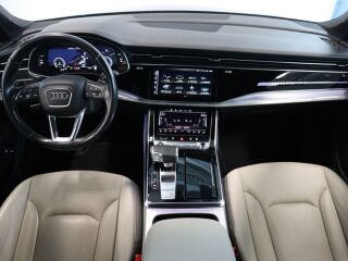 Audi Q7 S line 55 TFSI e quattro 3.0 250kW