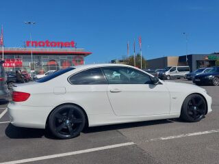 BMW 320 2.0 R4 135kW