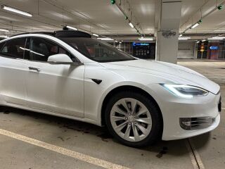 Tesla Model S D75 386kW