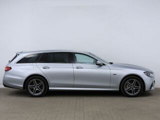 Mercedes-Benz E 300 de 4Matic AMG 2.0 143кВ