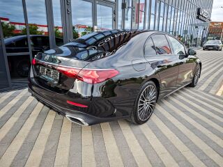 Mercedes-Benz E 200 AMG Night package 2.0 150kW