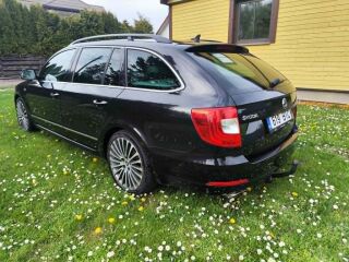 Skoda Superb 2.0 125kW