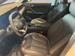 MG HS PHEV Luxury 1.5 R4 200kW