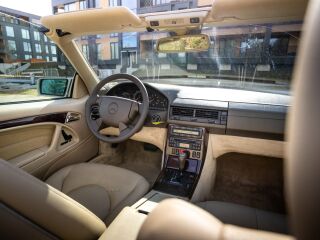Mercedes-Benz SL 500 5.0 V8 235кВ