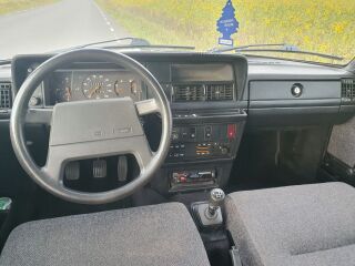 Volvo 240 2.4 58kW