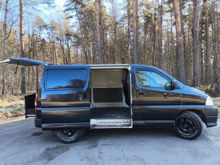 Toyota Hiace 2.5 70kW