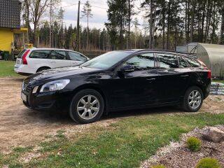 Volvo V60 D3 2.0 120kW
