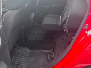 Honda Jazz 1.3 75кВ