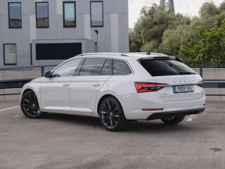 Skoda Superb Facelift 1.4 R4 115kW