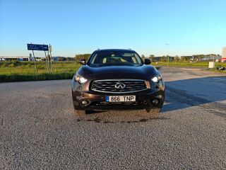 Infiniti FX30 3.0 175kW