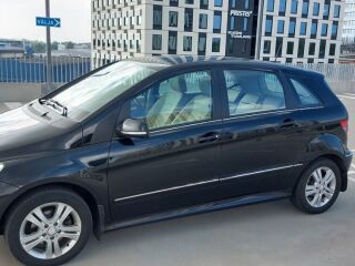 Mercedes-Benz B 180 1.7 85кВ