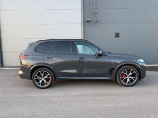 BMW X5 xDrive30d M-Sportpakett 3.0 MHEV 210kW