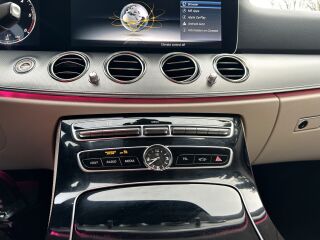 Mercedes-Benz E 220 2.0 143kW