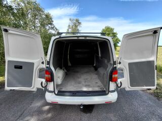 Volkswagen Transporter L1H2 N1 2.5 R5 TDI 96kW