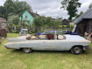Cadillac  6.4 V8 242kW