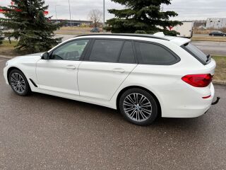 BMW 520 xDrive Touring SportLine 2.0 140kW