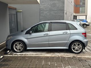 Mercedes-Benz B 200 2.0 103kW