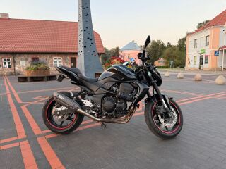 Kawasaki Z 750 R4 77кВ