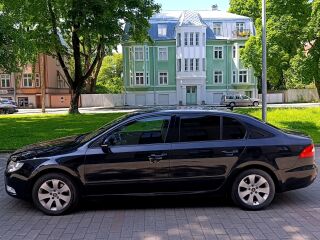 Skoda Superb 1.4 92кВ