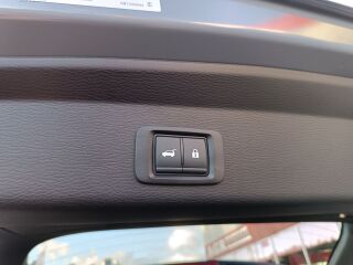 Mitsubishi Outlander Instyle Plus Luxury 4WD 2.4 PHEV 225kW