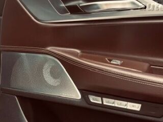 BMW 750 4.4 V8 330kW