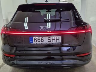 Audi Q8 e-tron 50 QUATTRO 250kW