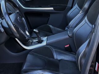 Volvo XC60 R-DESIGN FFD 140kW